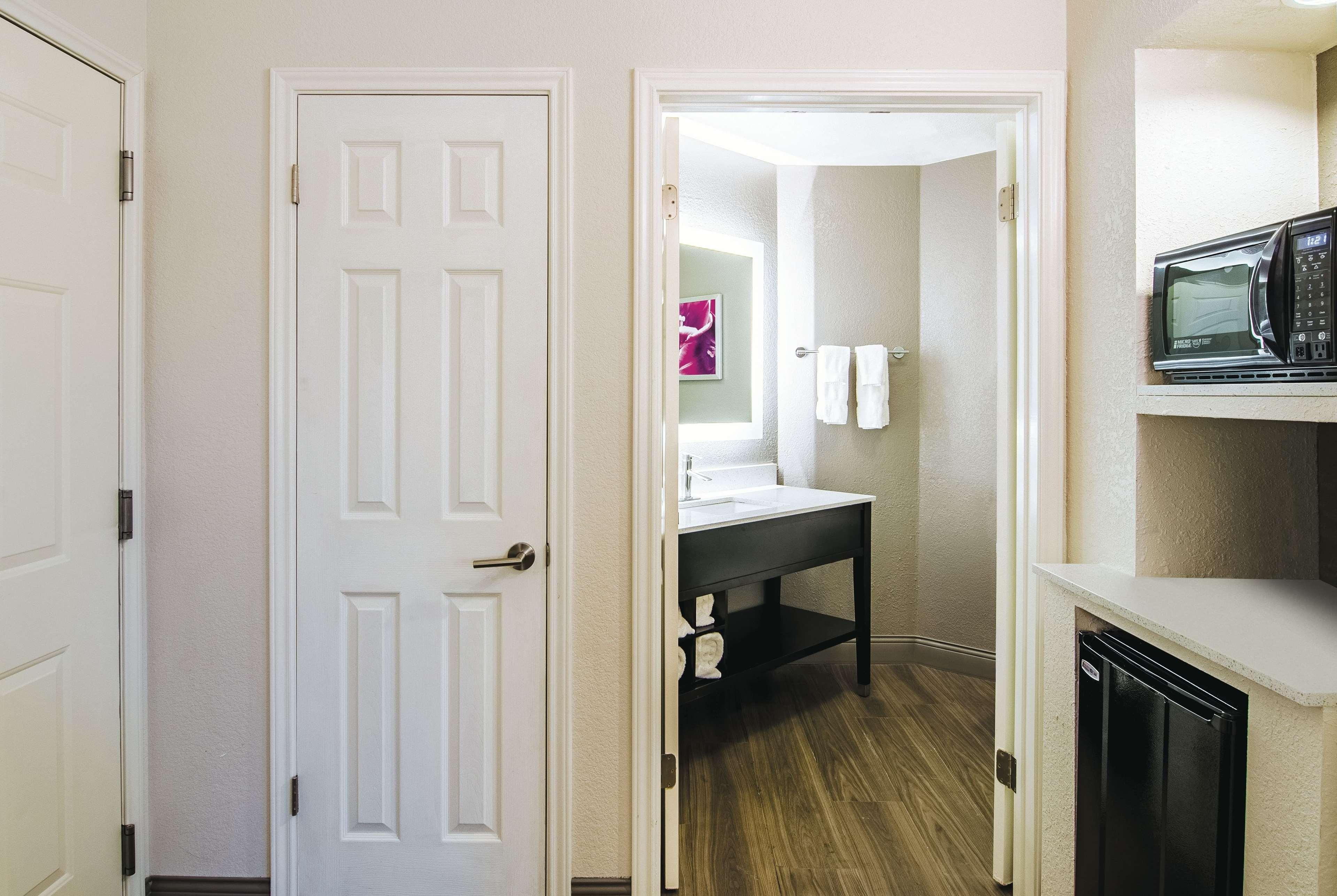 La Quinta by Wyndham Denver Boulder - Louisville Extérieur photo